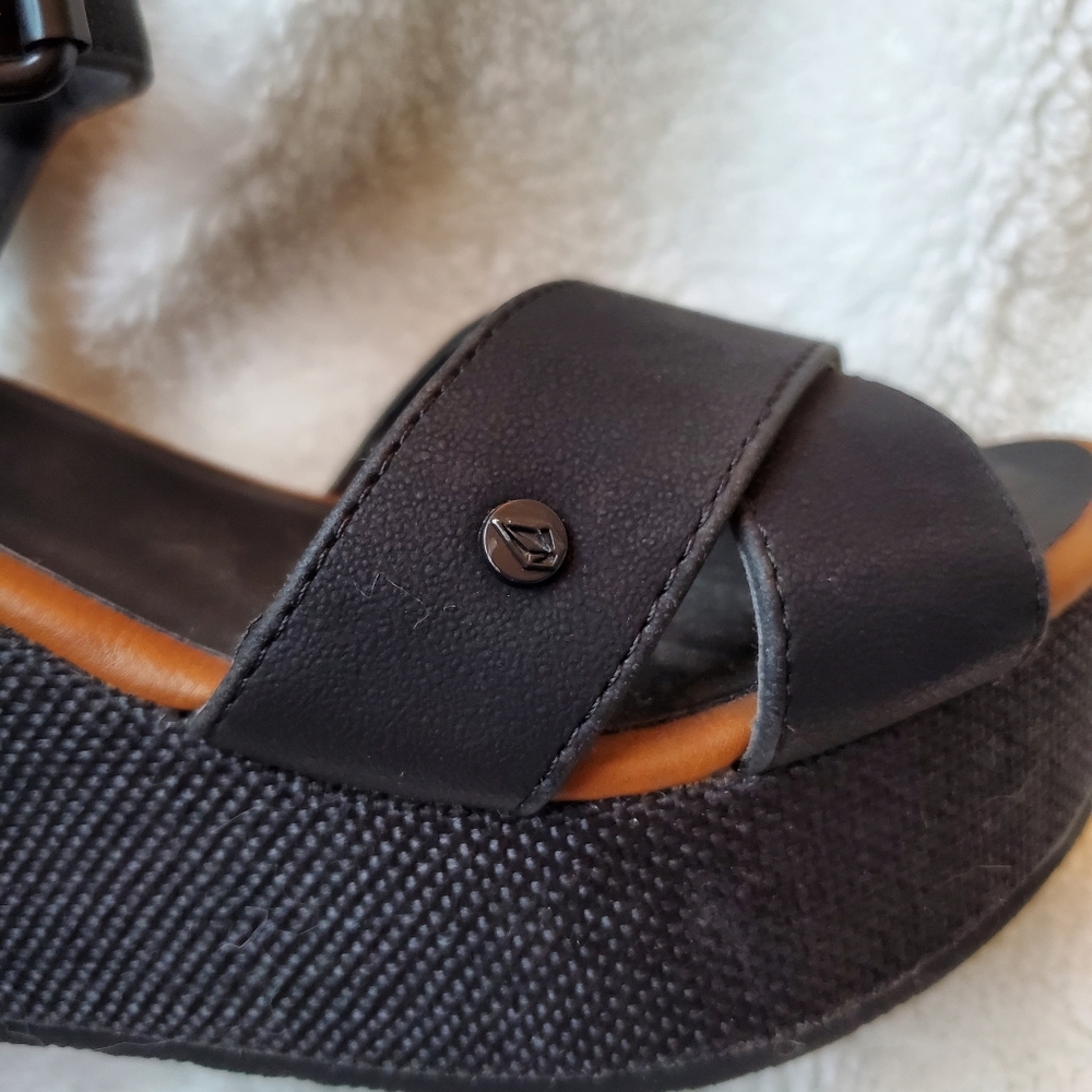 Volcom Sandals - Picture 8 of 8